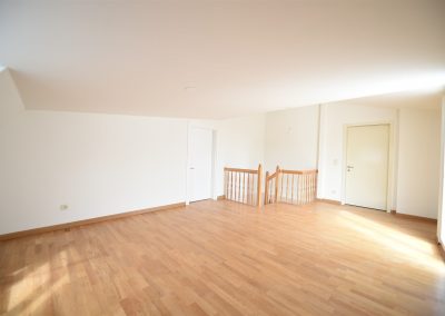 Sağnak Apartmanı